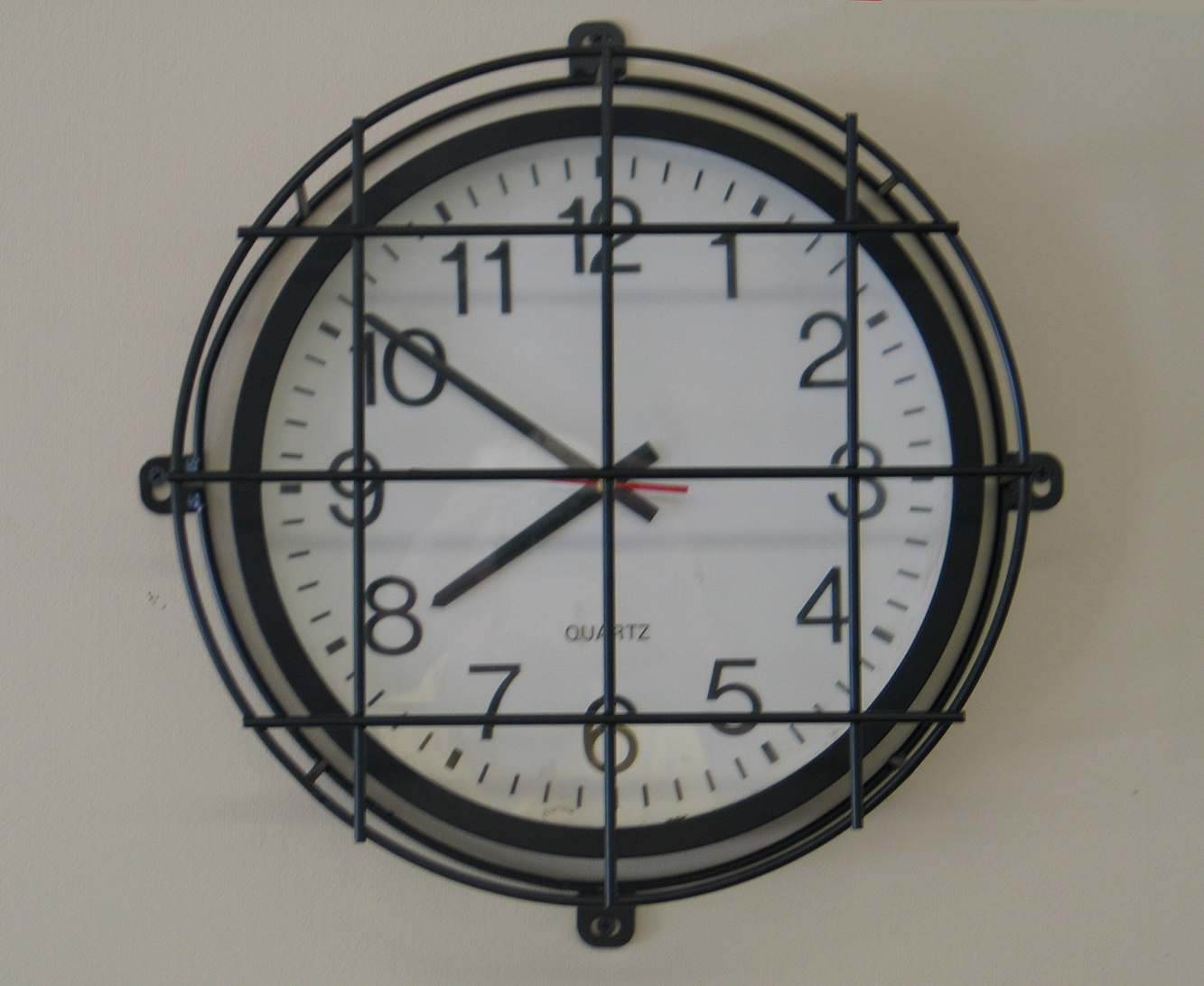 Round Wall Clock Cage 15"